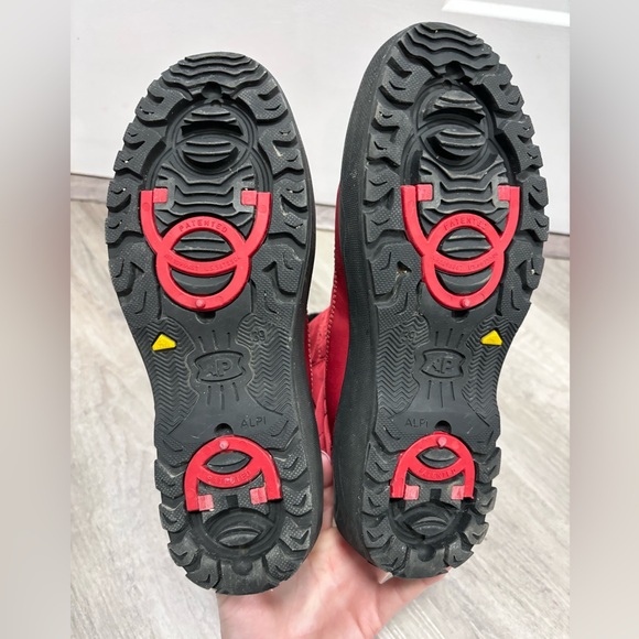 Ladies Pajar Boots - Picture 3 of 4